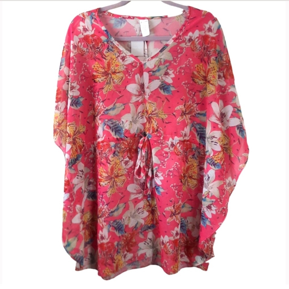 NWT- West Loop Semi-Sheer Batwing Floral Swim Caftan / Cover